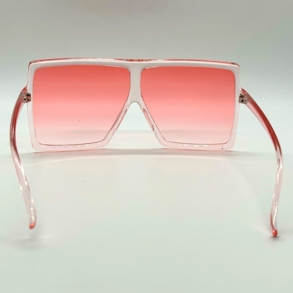Oversized Women Shades - Picture 2 of 3
